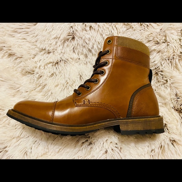 Shoes - Picture 2 of 6